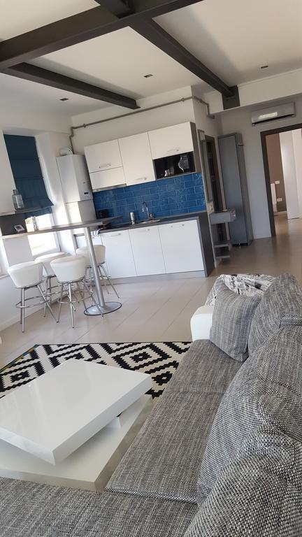 Le Reve Apartment Mamaia Nord Bagian luar foto