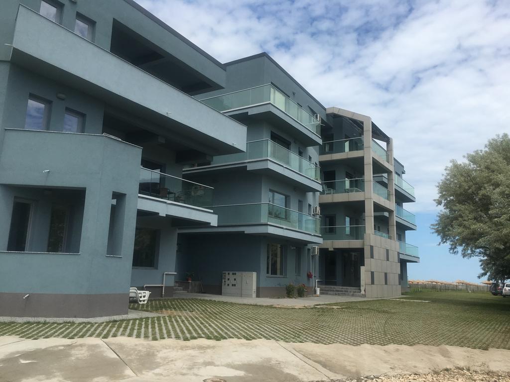 Le Reve Apartment Mamaia Nord Bagian luar foto
