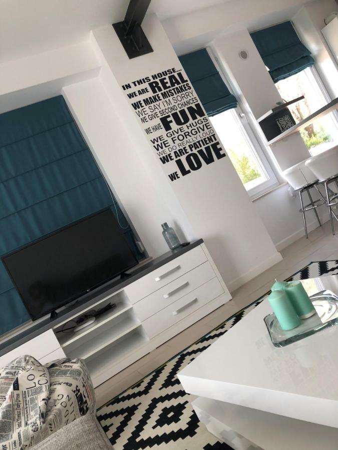Le Reve Apartment Mamaia Nord Bagian luar foto